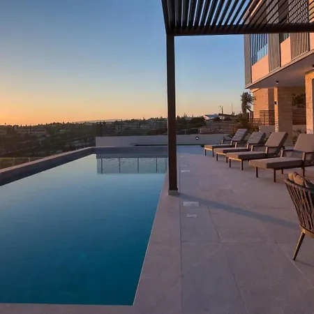 Incredible Six Bedroom Frontline 287 Aperion, Panoramic Sea Views, Aphrodite Hills Willa Kuklia