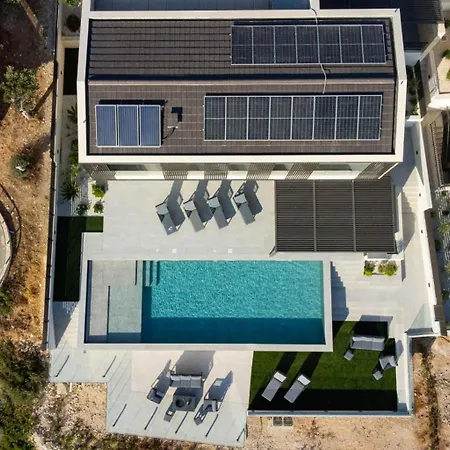 Incredible Six Bedroom Frontline 287 Aperion, Panoramic Sea Views, Aphrodite Hills *