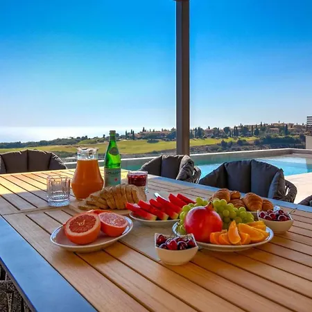 Willa Incredible Six Bedroom Frontline 287 Aperion, Panoramic Sea Views, Aphrodite Hills