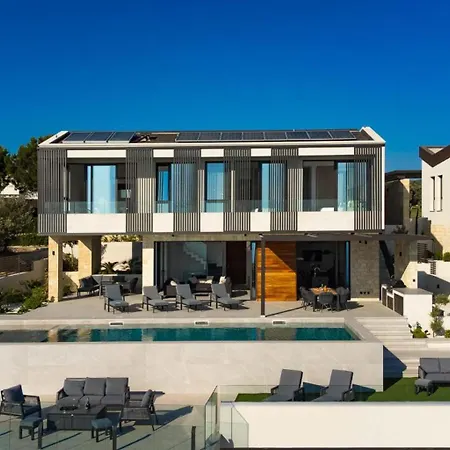Incredible Six Bedroom Frontline 287 Aperion, Panoramic Sea Views, Aphrodite Hills Kouklia