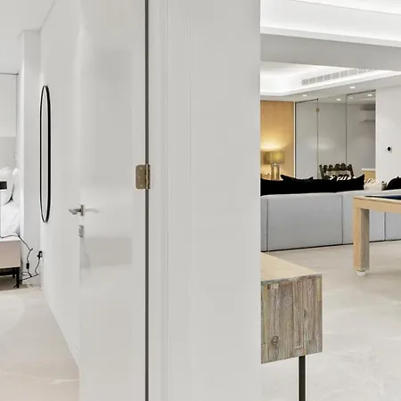 Incredible Six Bedroom Frontline 287 Aperion, Panoramic Sea Views, Aphrodite Hills Vila