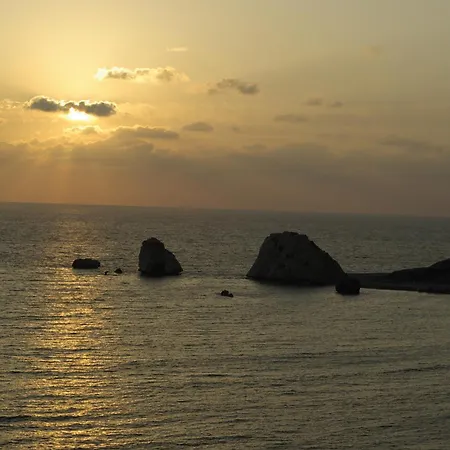 Vila Incredible Six Bedroom Frontline 287 Aperion, Panoramic Sea Views, Aphrodite Hills