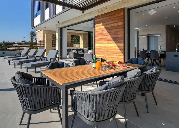 Incredible Six Bedroom Frontline 287 Aperion, Panoramic Sea Views, Aphrodite Hills Kouklia