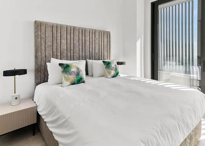 Incredible Six Bedroom Frontline 287 Aperion, Panoramic Sea Views, Aphrodite Hills * Κούκλια